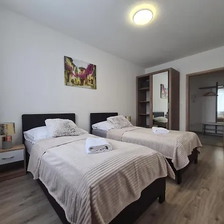 šafrán Apartamento